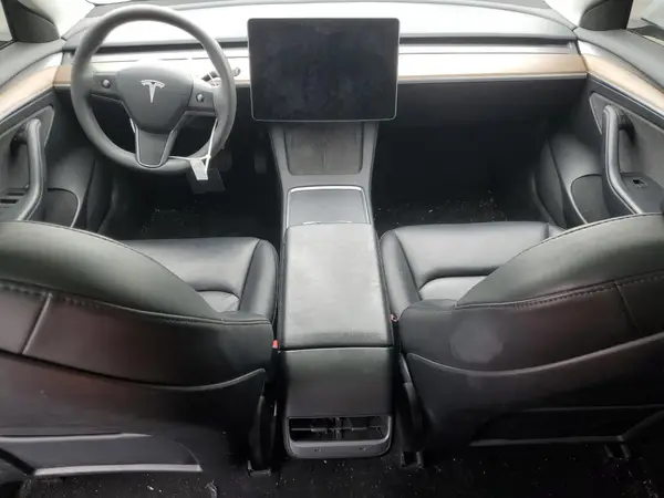 5YJ3E1EA4PF465723 2023 TESLA MODEL 3 - Image 8