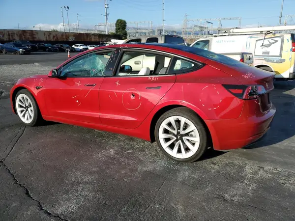 5YJ3E1EA4PF466287 2023 TESLA MODEL 3 - Image 2