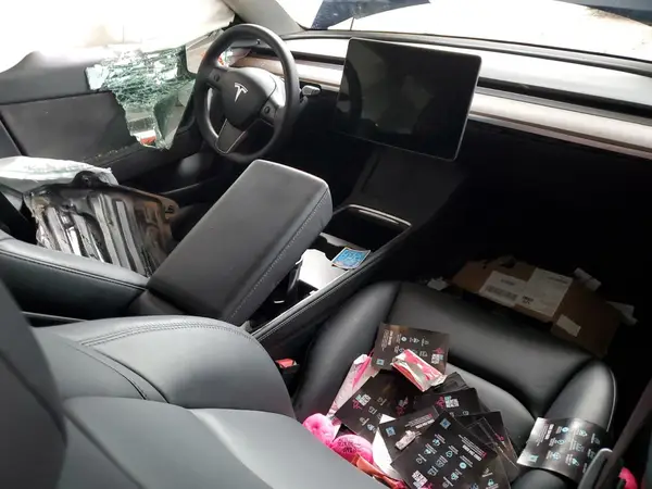 5YJ3E1EA4PF469884 2023 TESLA MODEL 3 - Image 8