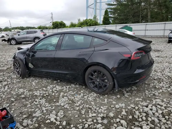 5YJ3E1EA4PF470324 2023 TESLA MODEL 3 - Image 2