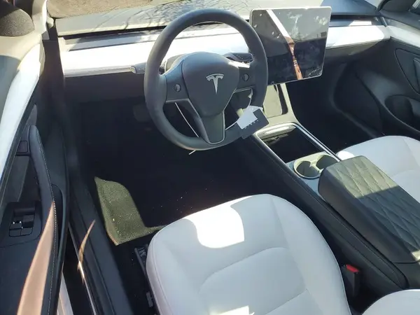5YJ3E1EA4PF478844 2023 TESLA MODEL 3 - Image 8