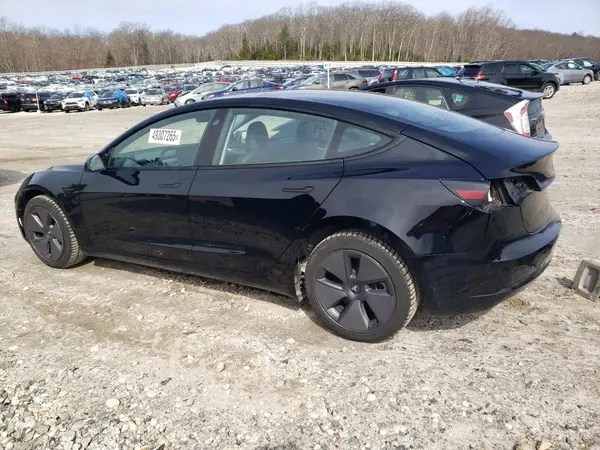 5YJ3E1EA4PF479685 2023 TESLA MODEL 3 - Image 2