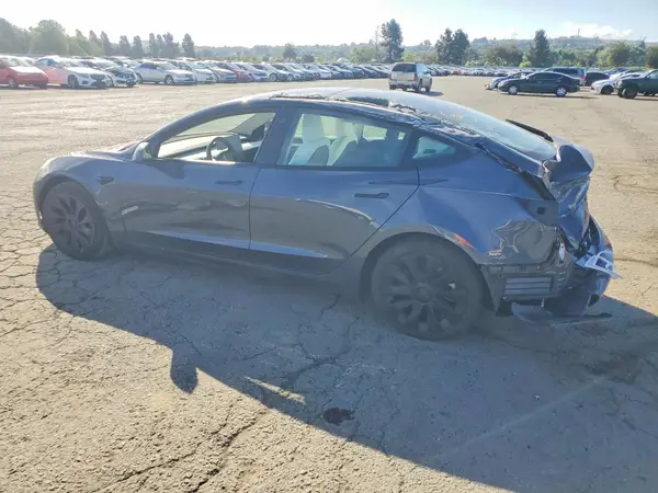 5YJ3E1EA4PF498849 2023 TESLA MODEL 3 - Image 2