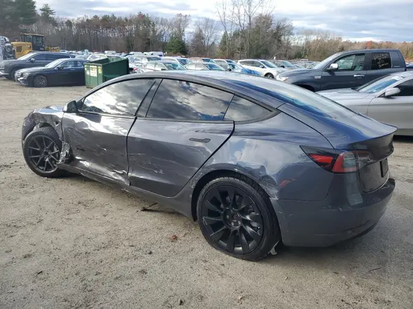 5YJ3E1EA4PF499533 2023 TESLA MODEL 3 - Image 2