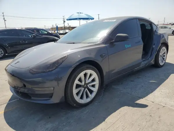 5YJ3E1EA4PF499886 2023 TESLA MODEL 3 - Image 1