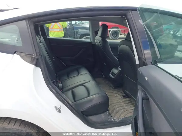 5YJ3E1EA4PF502382 2023 TESLA MODEL 3 - Image 8