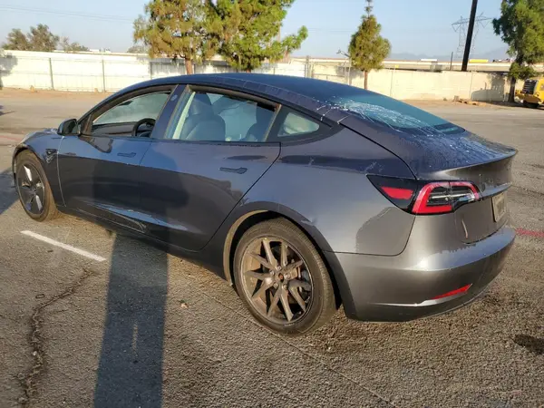 5YJ3E1EA4PF504374 2023 TESLA MODEL 3 - Image 2