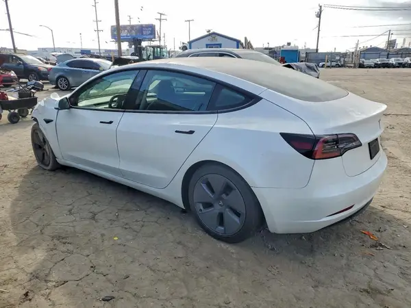 5YJ3E1EA4PF506688 2023 TESLA MODEL 3 - Image 2