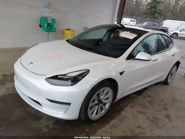 5YJ3E1EA4PF511549 2023 TESLA MODEL 3 - Image 2