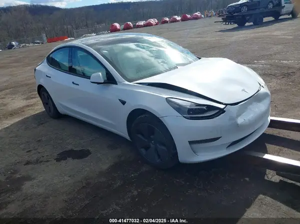 5YJ3E1EA4PF512443 2023 TESLA MODEL 3 - Image 1
