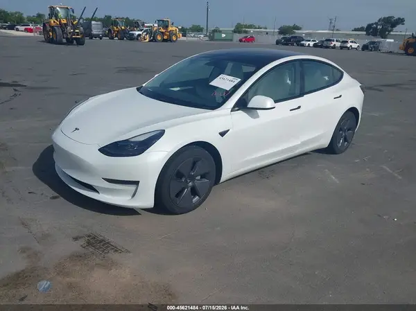 5YJ3E1EA4PF514435 2023 TESLA MODEL 3 - Image 2