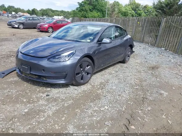 5YJ3E1EA4PF515844 2023 TESLA MODEL 3 - Image 2