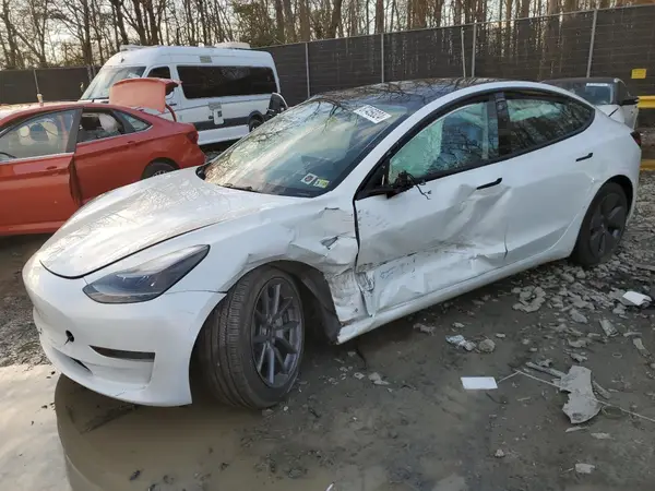 5YJ3E1EA4PF542414 2023 TESLA MODEL 3 - Image 1