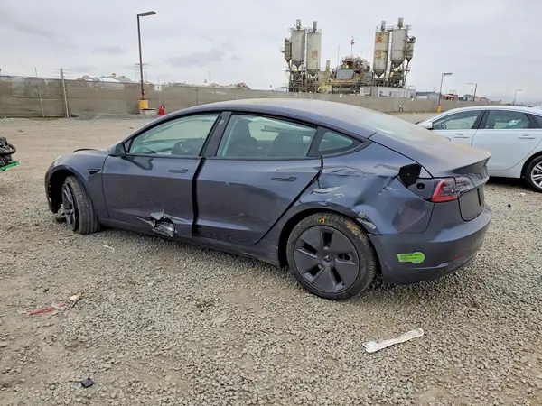 5YJ3E1EA4PF544678 2023 TESLA MODEL 3 - Image 2