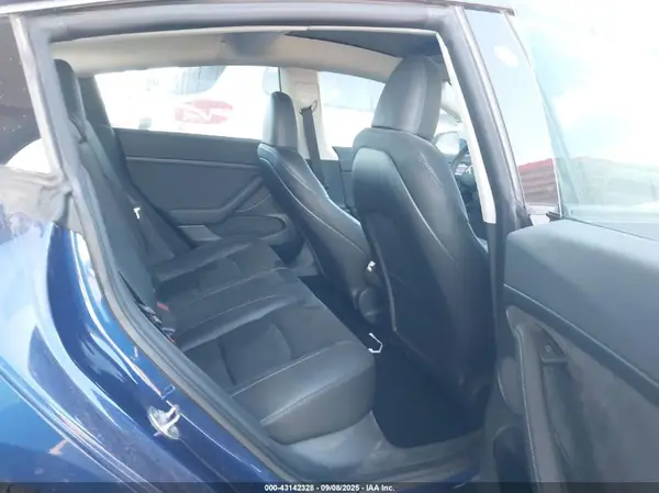 5YJ3E1EA4PF545717 2023 TESLA MODEL 3 - Image 8