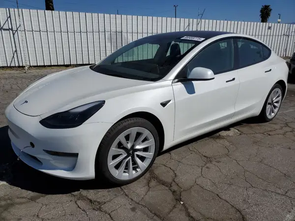 5YJ3E1EA4PF547581 2023 TESLA MODEL 3 - Image 1