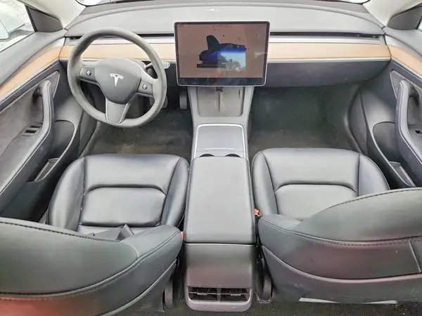5YJ3E1EA4PF549170 2023 TESLA MODEL 3 - Image 8