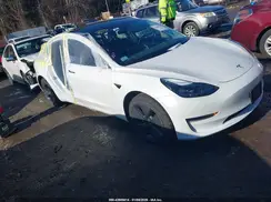 5YJ3E1EA4PF550593 2023 TESLA MODEL 3