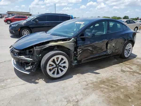 5YJ3E1EA4PF555017 2023 TESLA MODEL 3 - Image 1