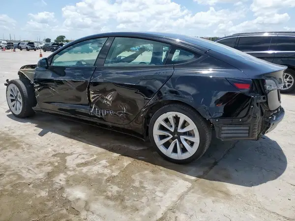 5YJ3E1EA4PF555017 2023 TESLA MODEL 3 - Image 2