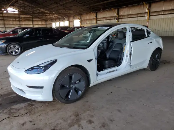 5YJ3E1EA4PF556524 2023 TESLA MODEL 3 - Image 1