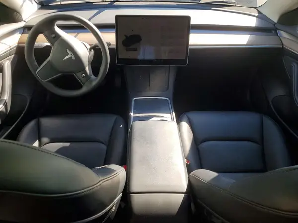 5YJ3E1EA4PF557379 2023 TESLA MODEL 3 - Image 8