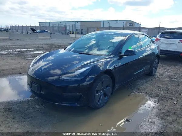 5YJ3E1EA4PF557804 2023 TESLA MODEL 3 - Image 2