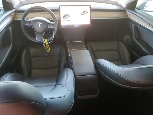 5YJ3E1EA4PF558855 2023 TESLA MODEL 3 - Image 8