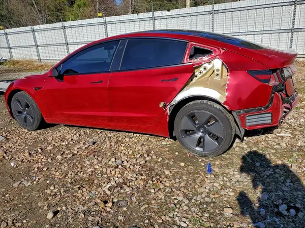 5YJ3E1EA4PF560895 2023 TESLA MODEL 3 - Image 2