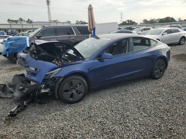 5YJ3E1EA4PF561464 2023 TESLA MODEL 3 - Image 1