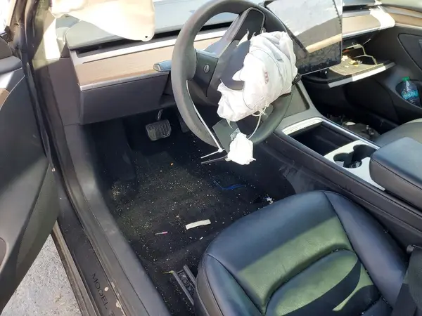 5YJ3E1EA4PF562937 2023 TESLA MODEL 3 - Image 8