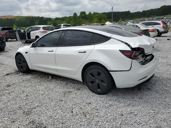 5YJ3E1EA4PF565286 2023 TESLA MODEL 3 - Image 2