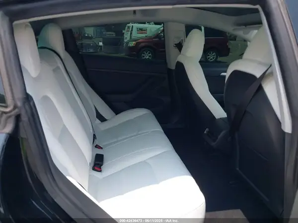 5YJ3E1EA4PF565899 2023 TESLA MODEL 3 - Image 8
