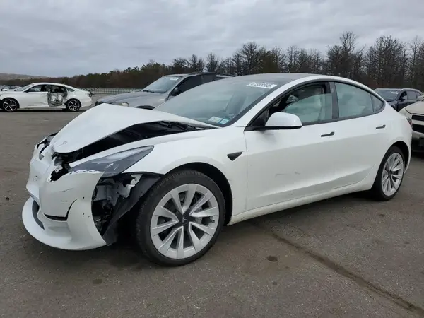 5YJ3E1EA4PF569399 2023 TESLA MODEL 3 - Image 1