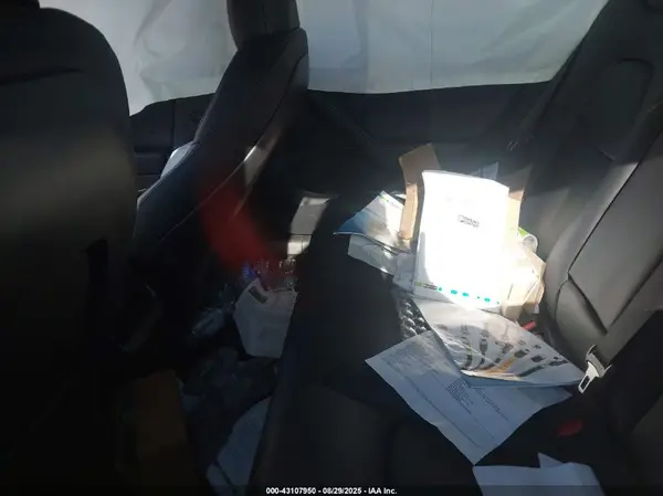 5YJ3E1EA4PF569743 2023 TESLA MODEL 3 - Image 8