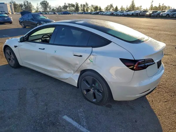 5YJ3E1EA4PF569824 2023 TESLA MODEL 3 - Image 2