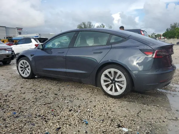 5YJ3E1EA4PF574649 2023 TESLA MODEL 3 - Image 2
