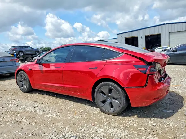 5YJ3E1EA4PF576305 2023 TESLA MODEL 3 - Image 2