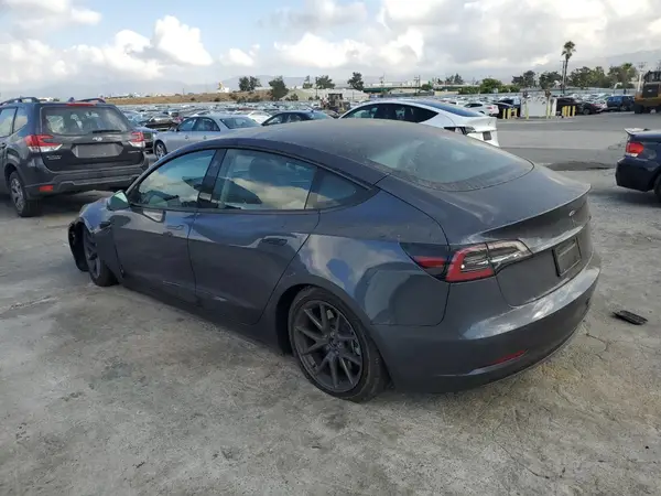 5YJ3E1EA4PF580015 2023 TESLA MODEL 3 - Image 2