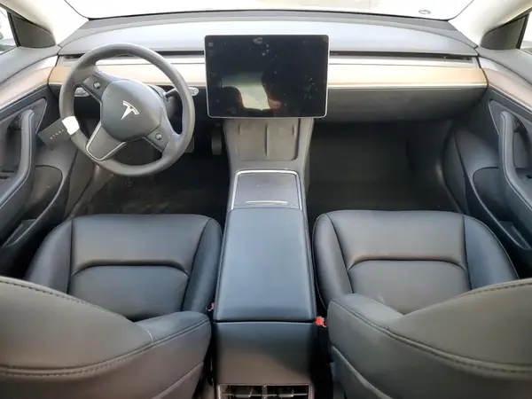 5YJ3E1EA4PF580015 2023 TESLA MODEL 3 - Image 8