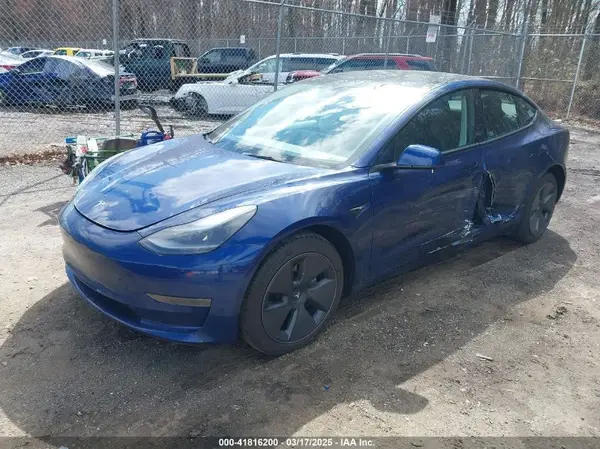 5YJ3E1EA4PF581441 2023 TESLA MODEL 3 - Image 2