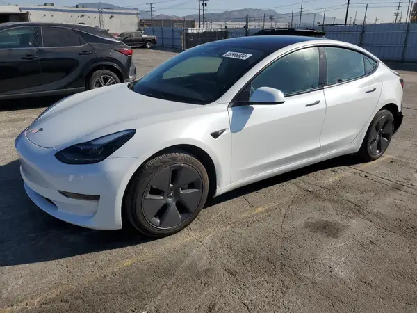 5YJ3E1EA4PF581973 2023 TESLA MODEL 3 - Image 1