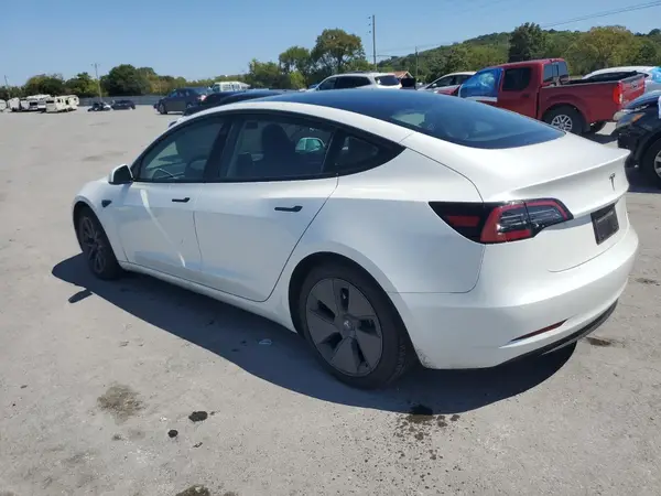 5YJ3E1EA4PF585649 2023 TESLA MODEL 3 - Image 2