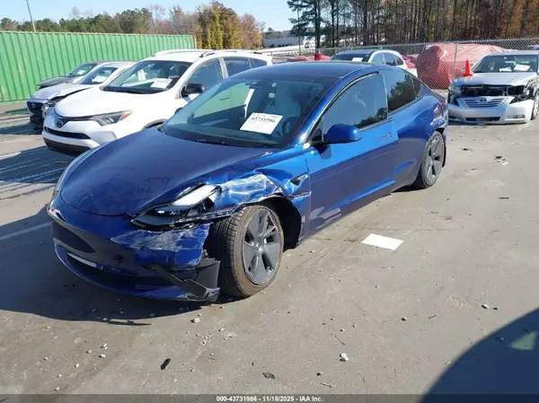 5YJ3E1EA4PF588471 2023 TESLA MODEL 3 - Image 2