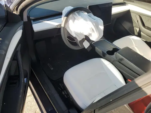 5YJ3E1EA4PF590415 2023 TESLA MODEL 3 - Image 8