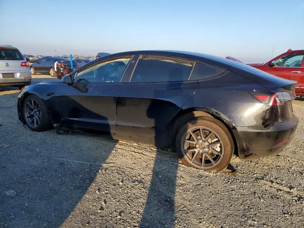 5YJ3E1EA4PF599504 2023 TESLA MODEL 3 - Image 2