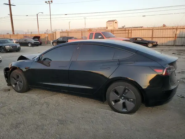 5YJ3E1EA4PF604121 2023 TESLA MODEL 3 - Image 2