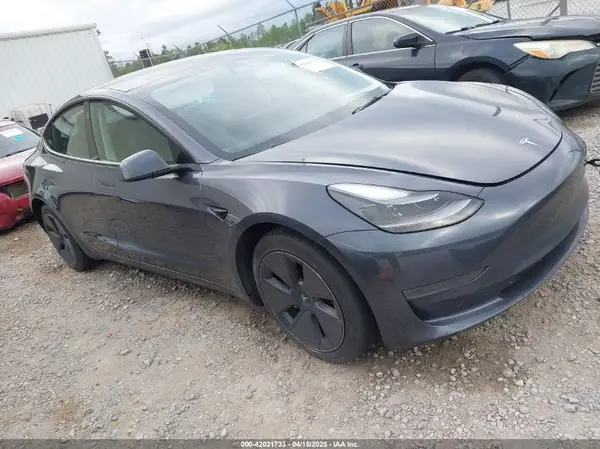 5YJ3E1EA4PF605513 2023 TESLA MODEL 3 - Image 1