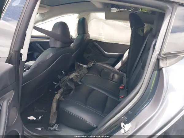 5YJ3E1EA4PF606077 2023 TESLA MODEL 3 - Image 8