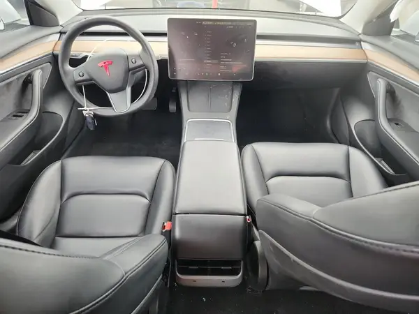 5YJ3E1EA4PF610257 2023 TESLA MODEL 3 - Image 8